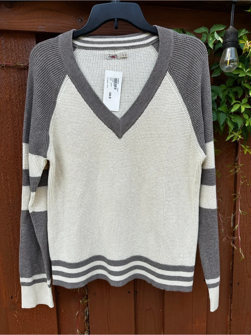 Faherty throwback sweater - Picture 2 of 8